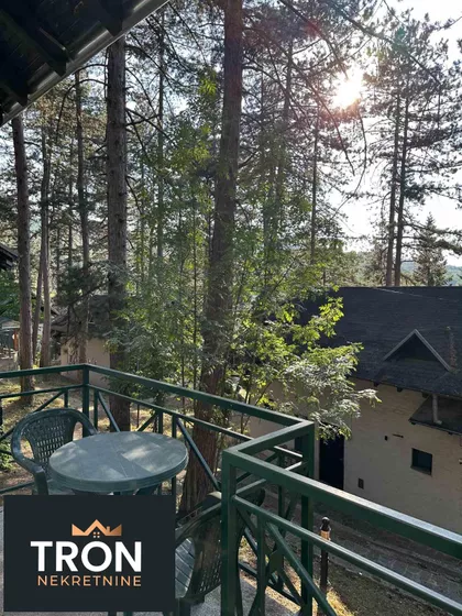 Nemanjina 15V | 4zida.rs