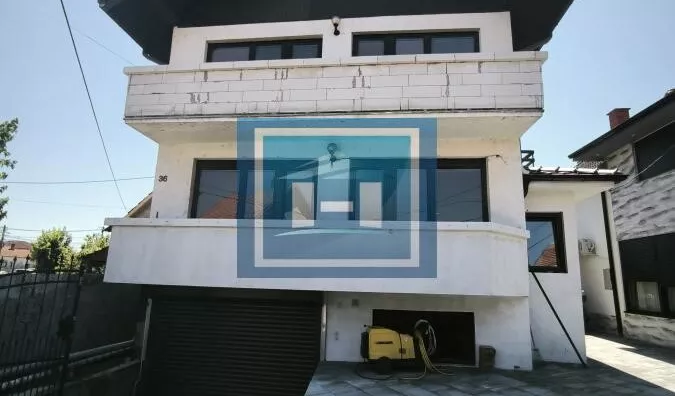 Kuća | 4zida