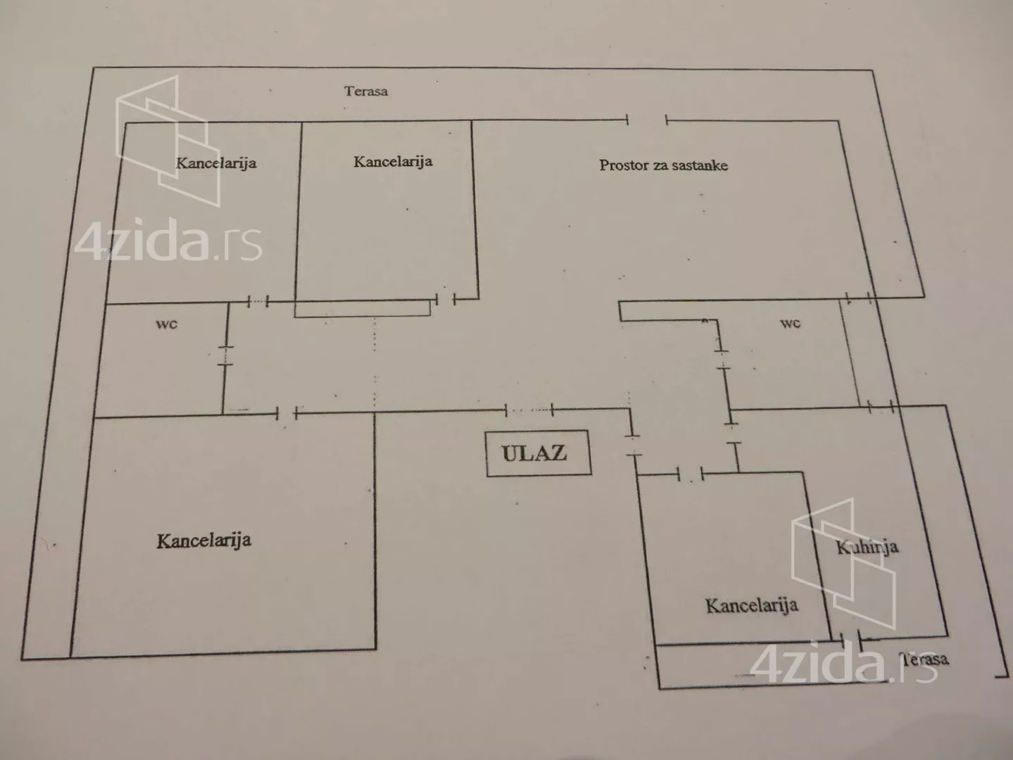 Petosoban stan | 4zida