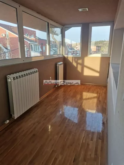 Višnjička Banja | 4zida.rs