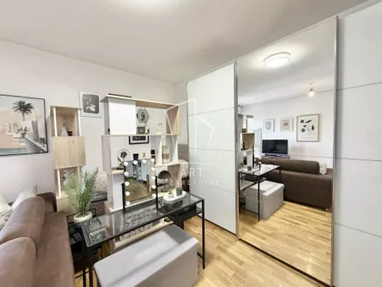 Ugrinovački put | 4zida.rs