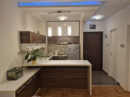 Novo Naselje | 4zida.rs