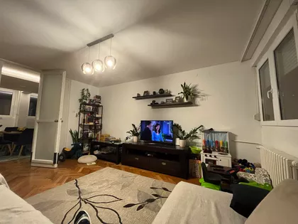 Pariske Komune | 4zida.rs