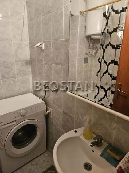 Brace Jerkovic | 4zida.rs