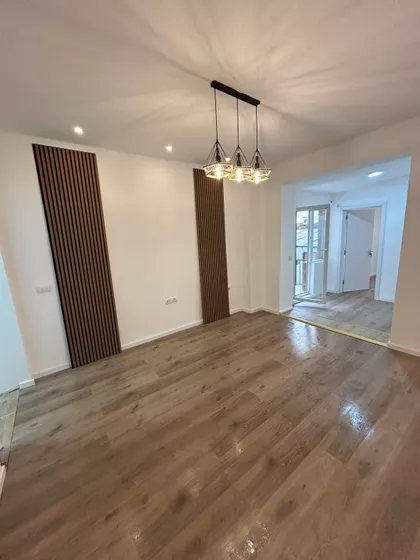 Zeleni Venac | 4zida.rs