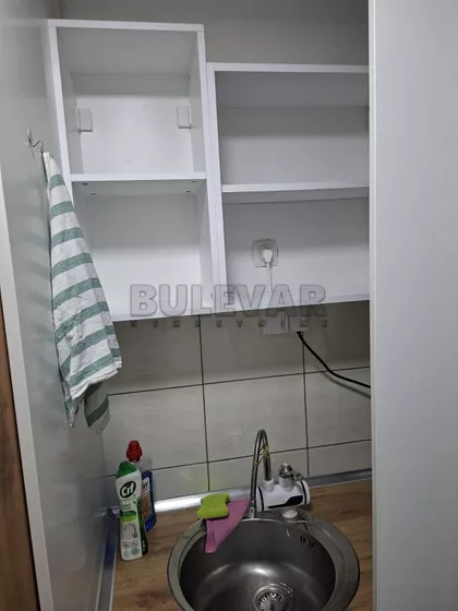 Knjazevačka | 4zida.rs
