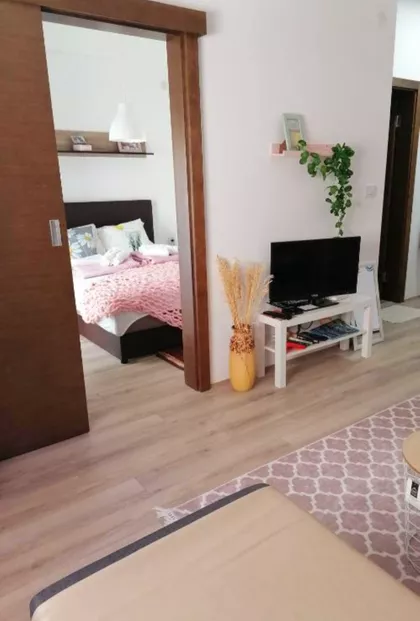 Stevana Ivanovića 1a | 4zida.rs