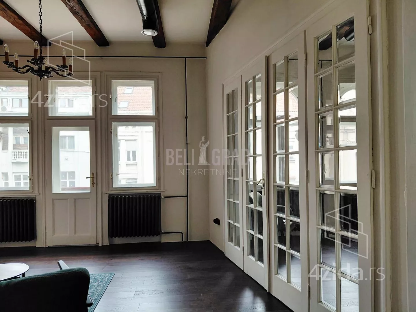 Troiposoban stan | 4zida