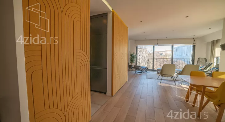 Petosoban stan | 4zida