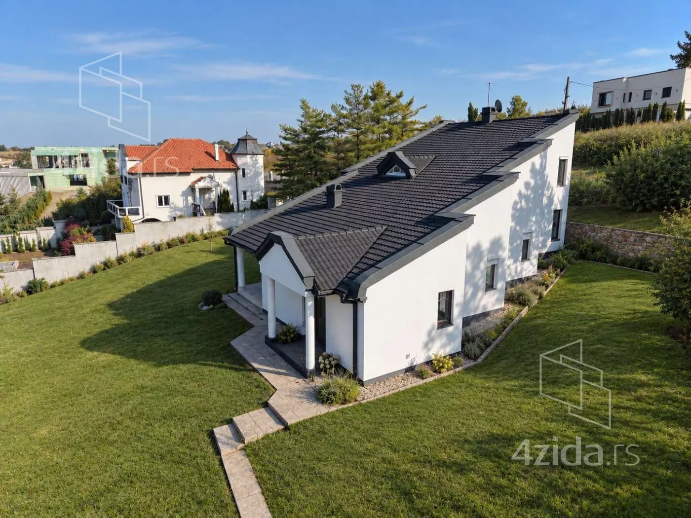 Kuća | 4zida