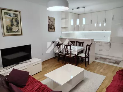 Preradovićeva | 4zida.rs