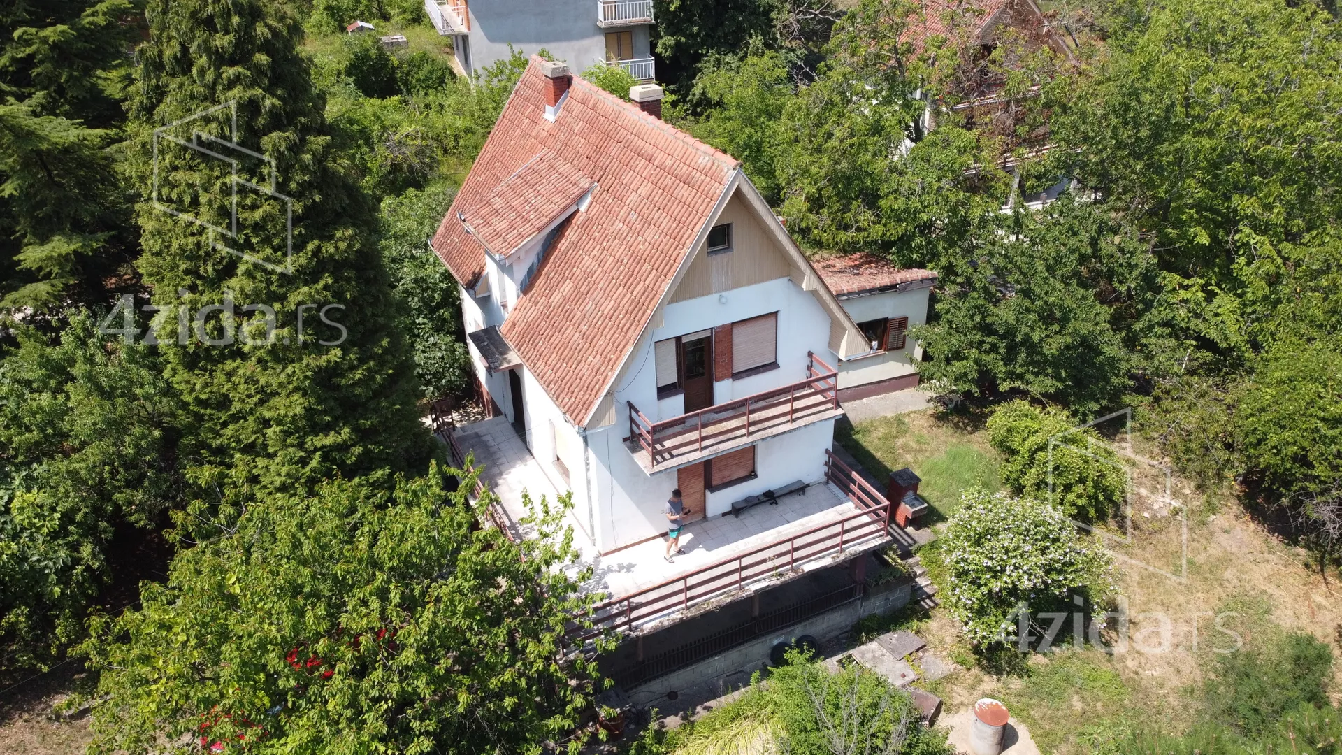 3-etažna kuća | 4zida