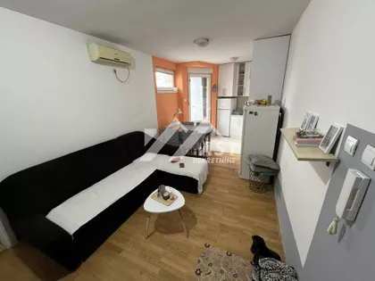 Braće Ribnikar | 4zida.rs