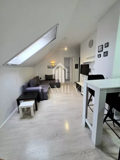 Nova Detelinara | 4zida.rs