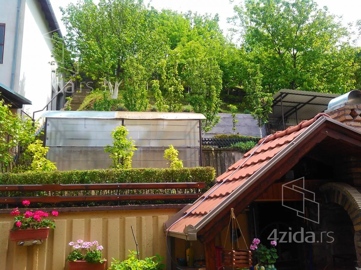 Kuća | 4zida