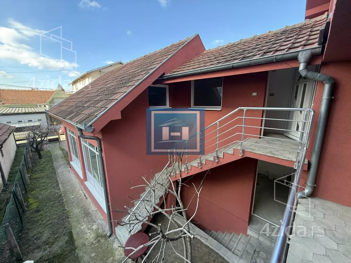 Kuća | 4zida
