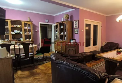 Mali Radanovac | 4zida.rs