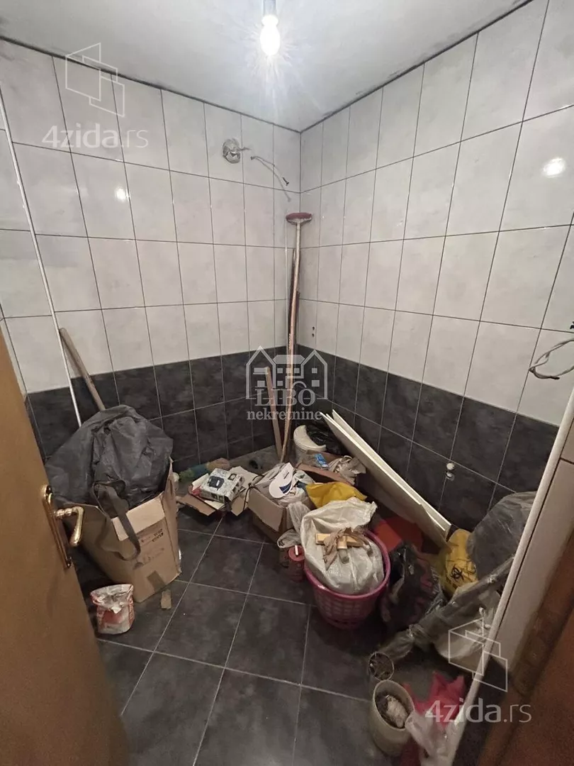 4-etažna kuća | 4zida