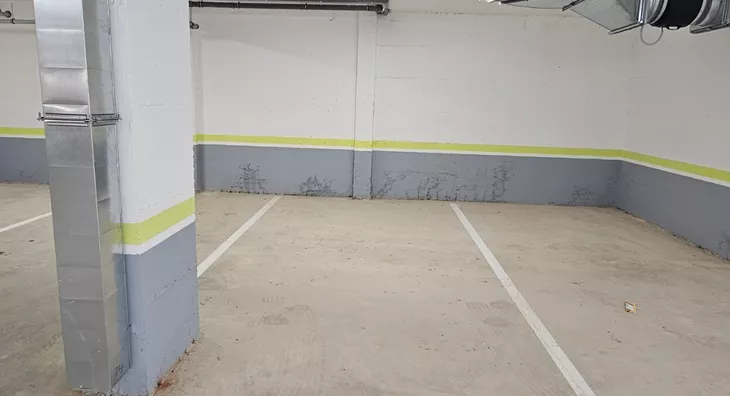 Parking | 4zida