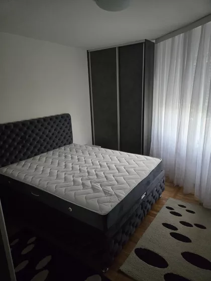 Banovo Brdo | 4zida.rs