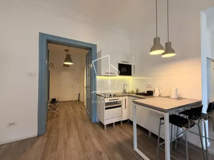 Makedonska | 4zida.rs