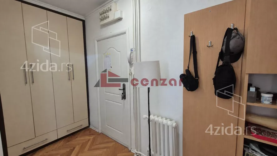 Garsonjera | 4zida