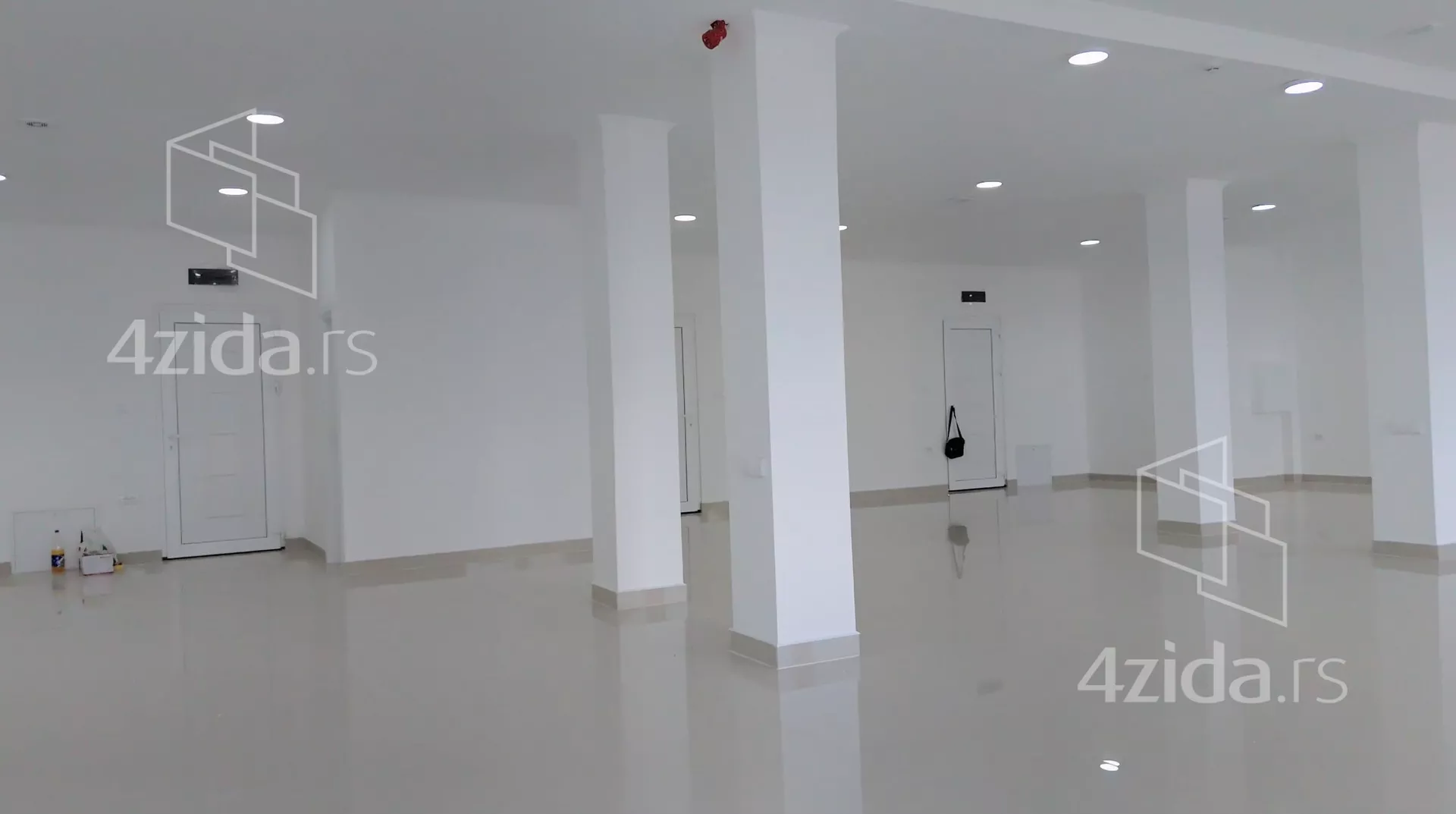 Poslovni prostor | 4zida