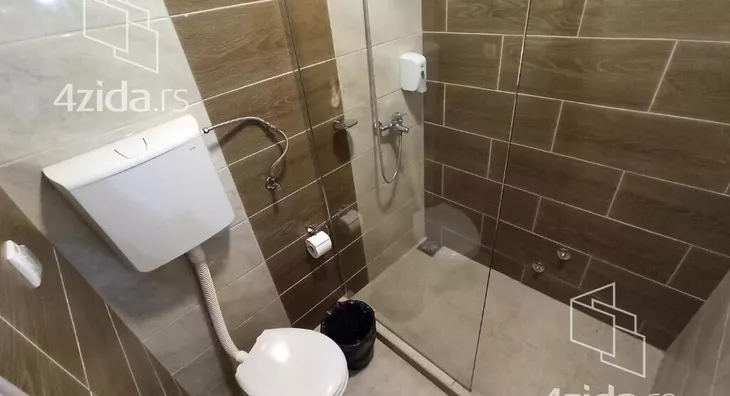 Ugostiteljski objekat | 4zida