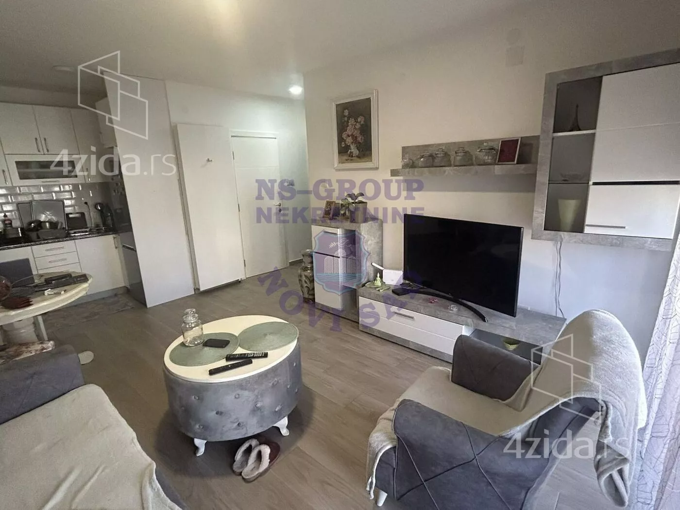 Jednoiposoban stan | 4zida