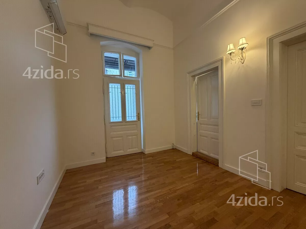 Kancelarija | 4zida