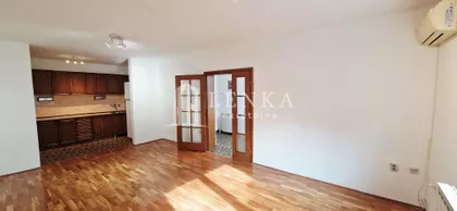 Učiteljska | 4zida.rs