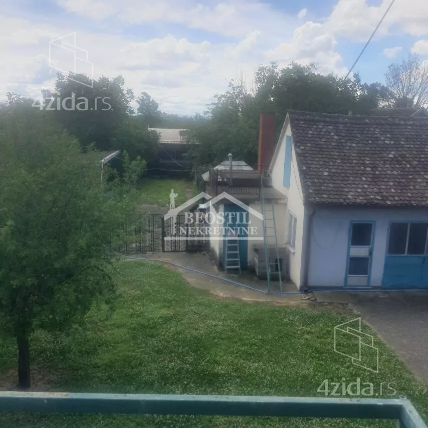 3-etažna kuća | 4zida