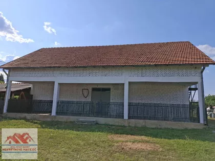 Korićani | 4zida.rs