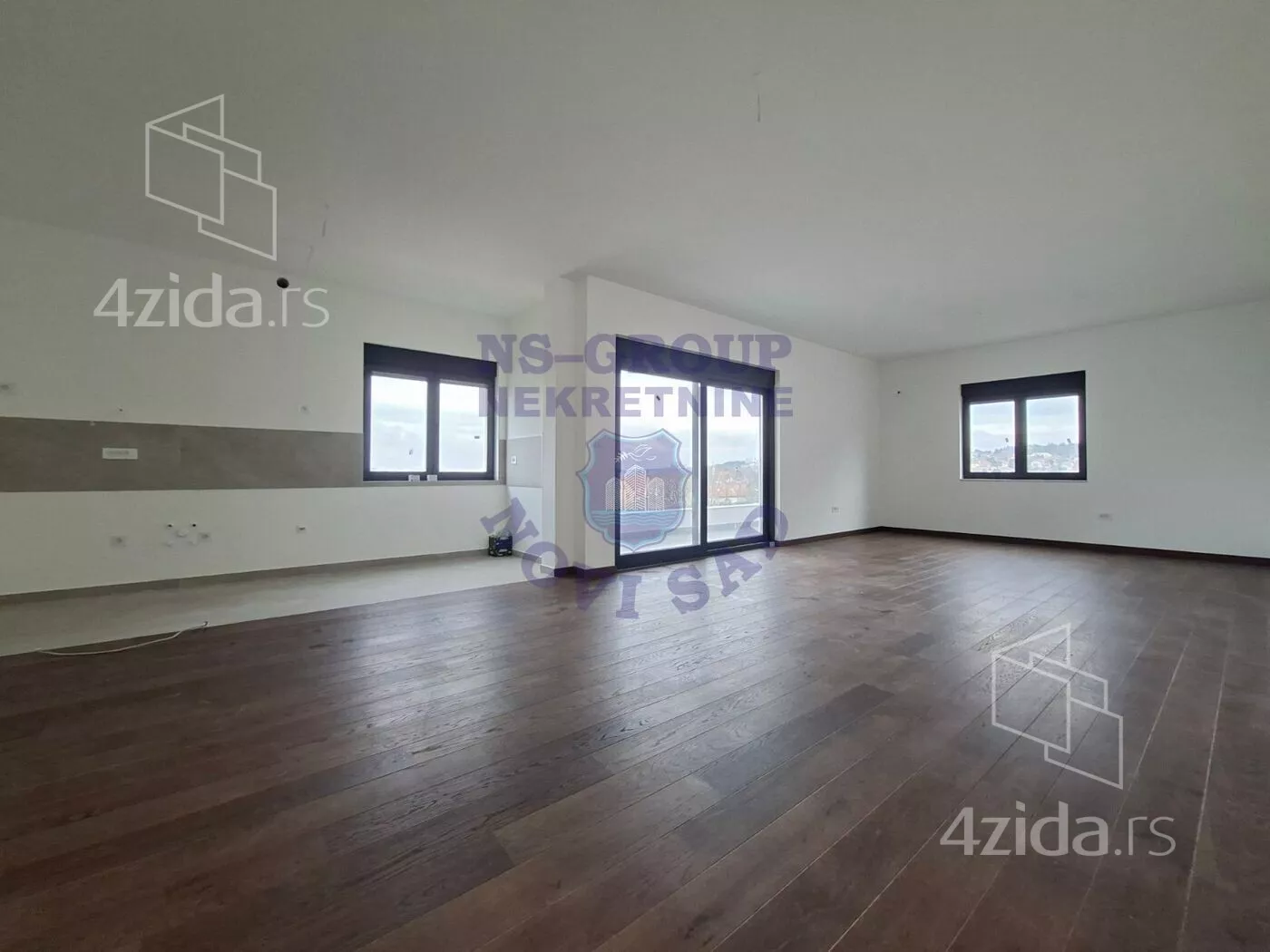 Četvorosoban stan | 4zida