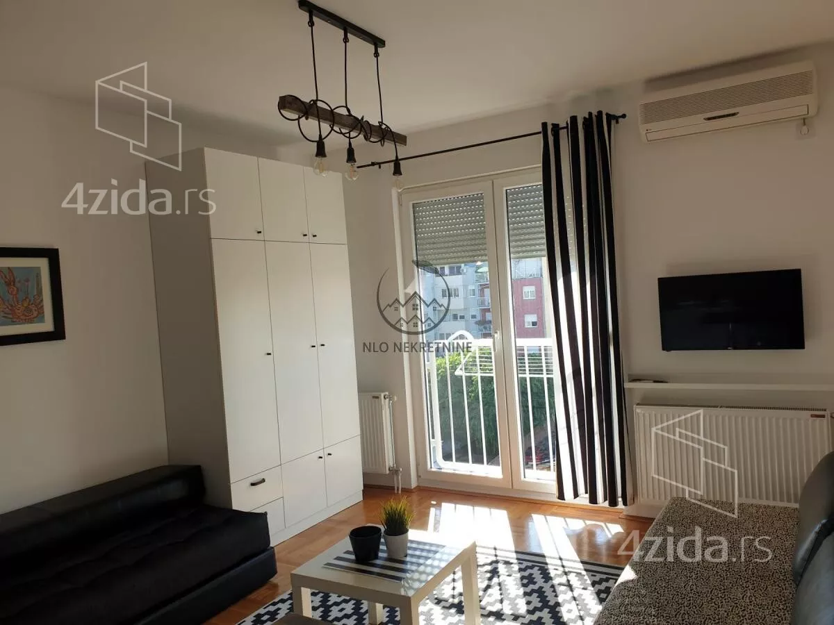 Garsonjera | 4zida