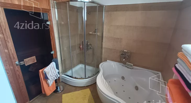 4-etažna kuća | 4zida