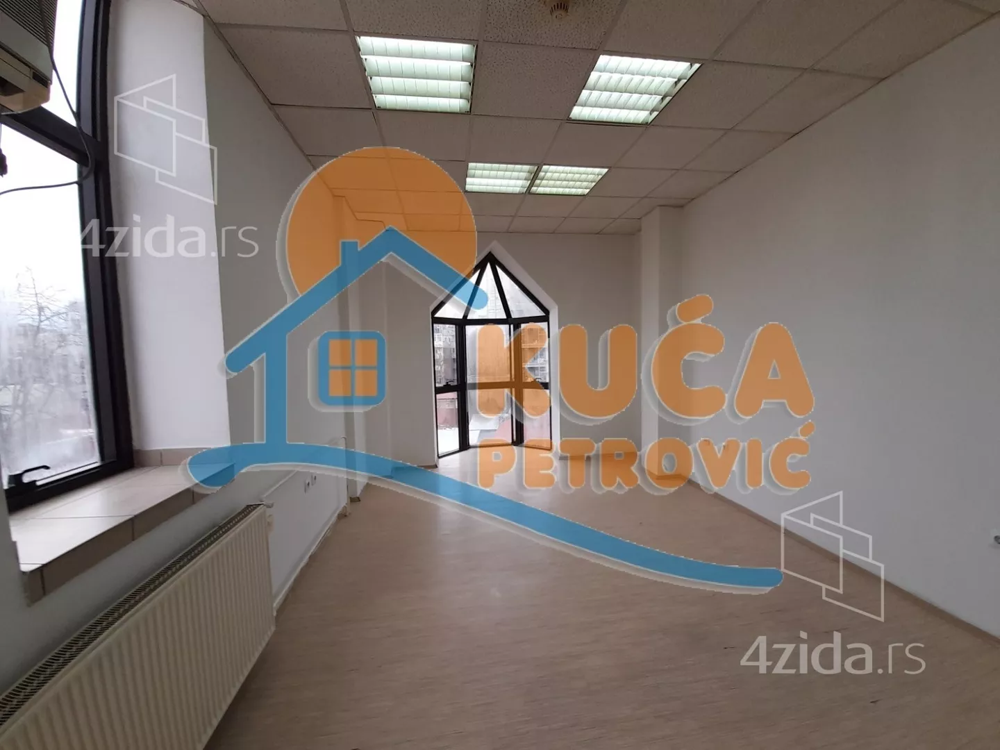 Lokal | 4zida