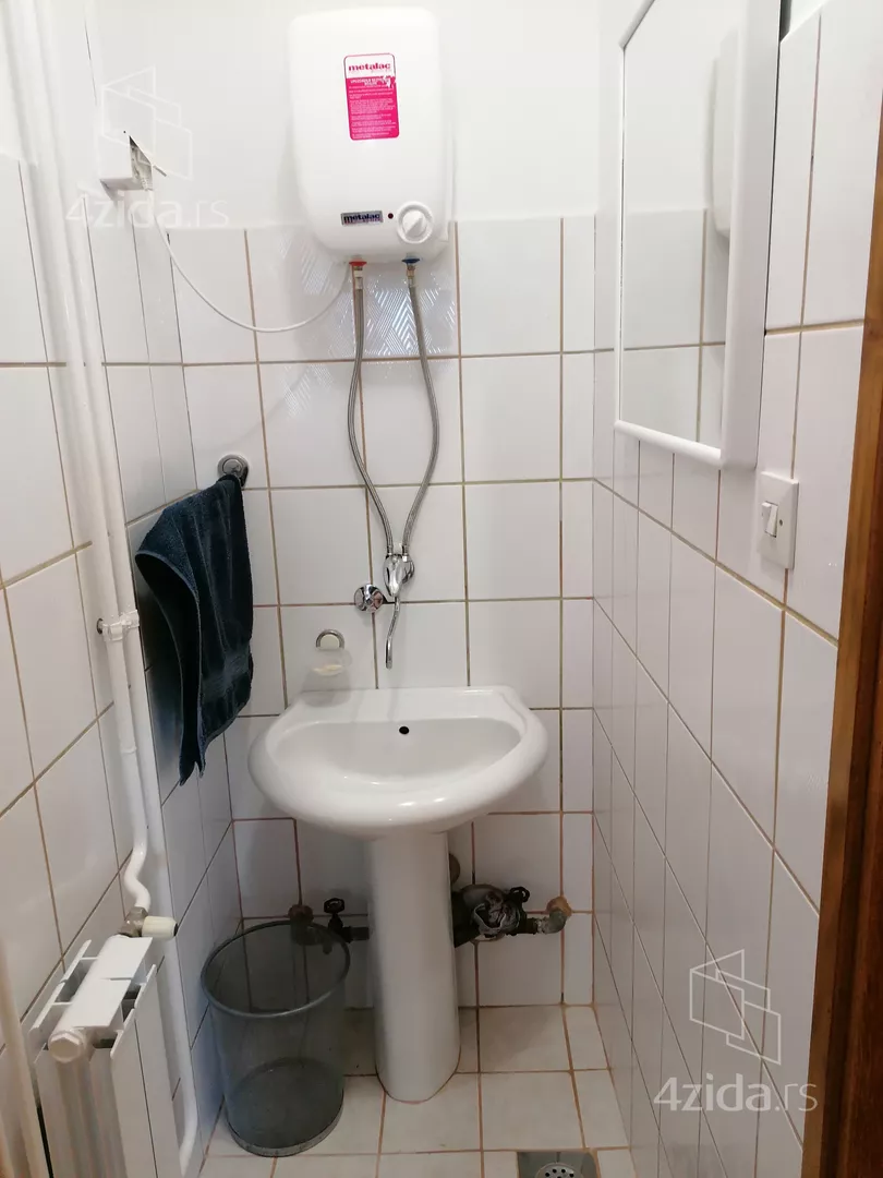 Kancelarija | 4zida