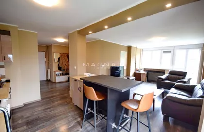 Karađorđev Trg | 4zida.rs