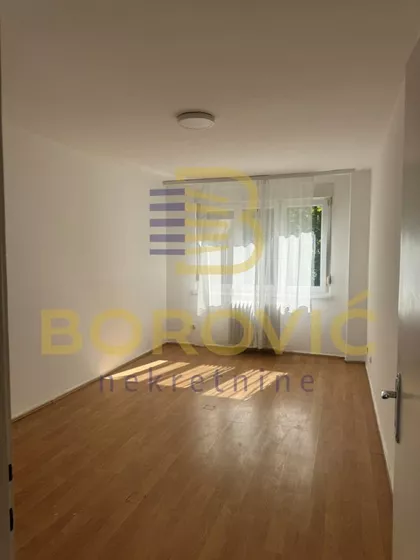 Botanička Bašta | 4zida.rs