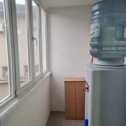 Jožef Atile 4 | 4zida.rs