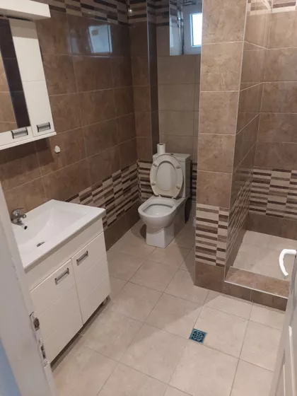 Đeram pijaca | 4zida.rs