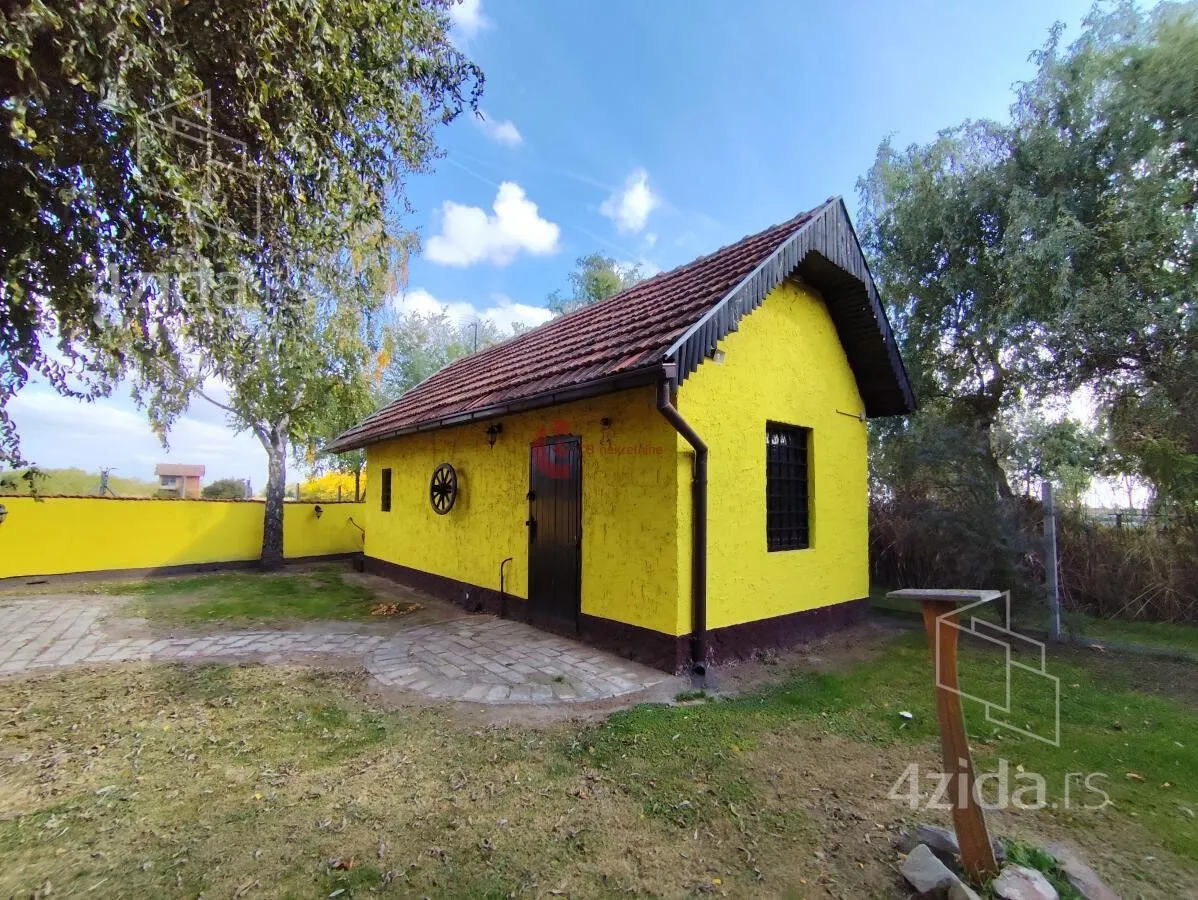 Ugostiteljski objekat | 4zida