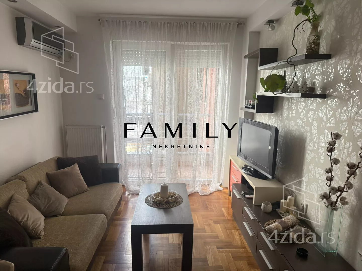 Dvosoban stan | 4zida