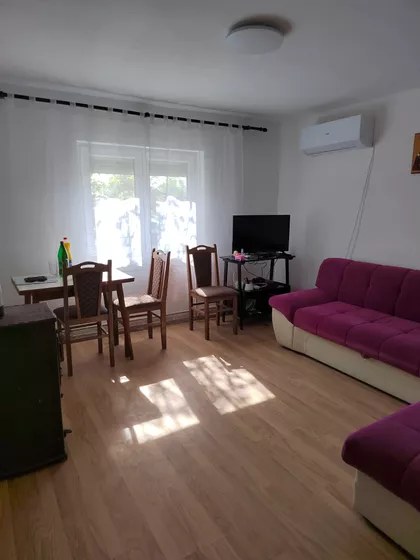 Mladih Gorana | 4zida.rs