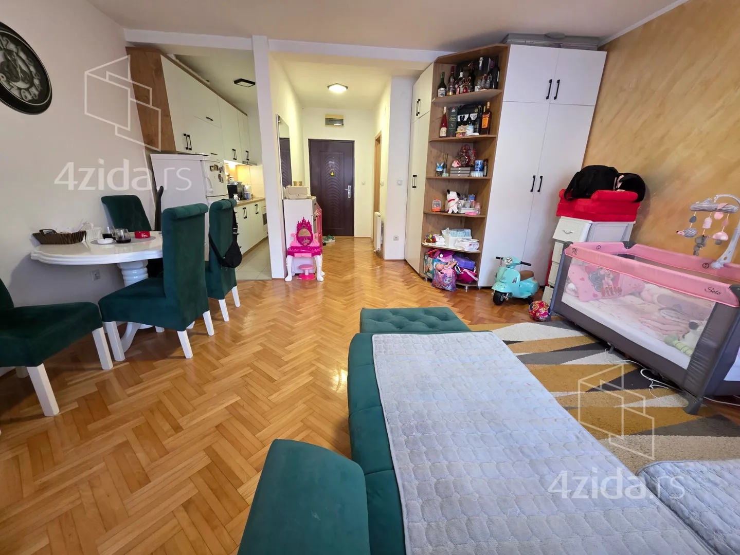 Garsonjera | 4zida