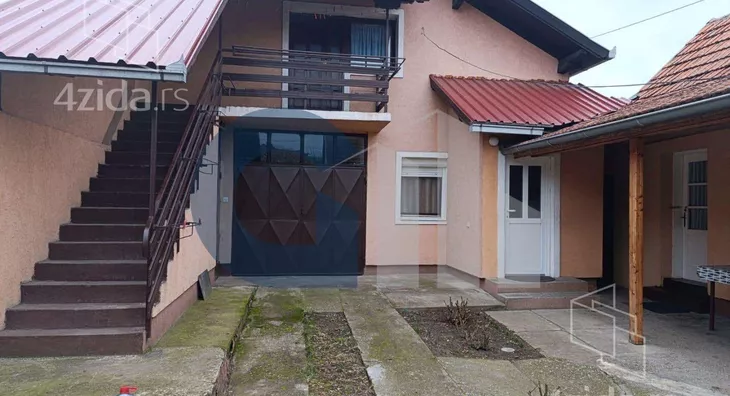 3-etažna kuća | 4zida