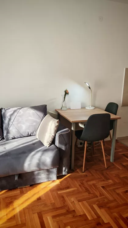 Prešernova 13V | 4zida.rs