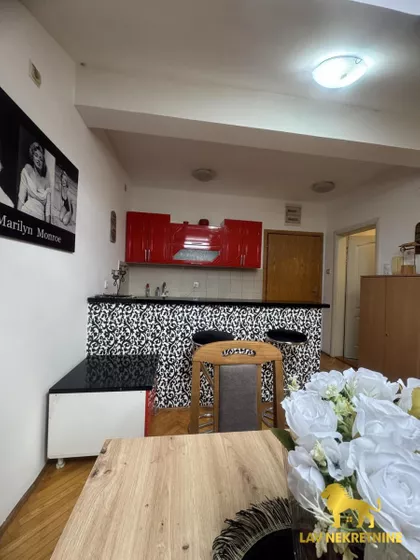 BULEVAR OSLOBOĐENJA | 4zida.rs