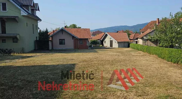 Građevinsko zemljište | 4zida